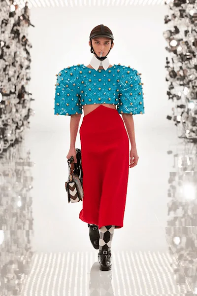 Look 7